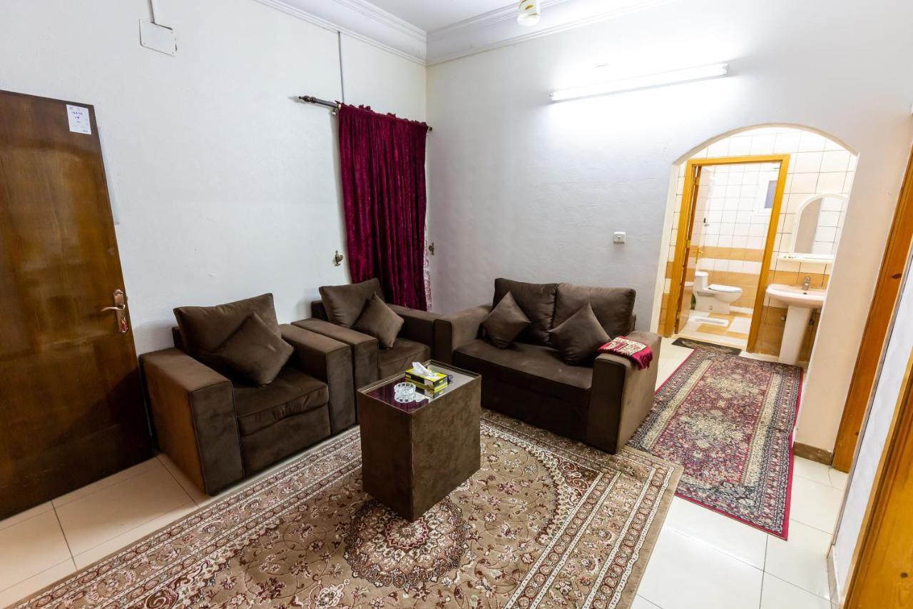العييري للوحدات السكنية المفروشة الباحة 2 Al Baha Exteriör bild