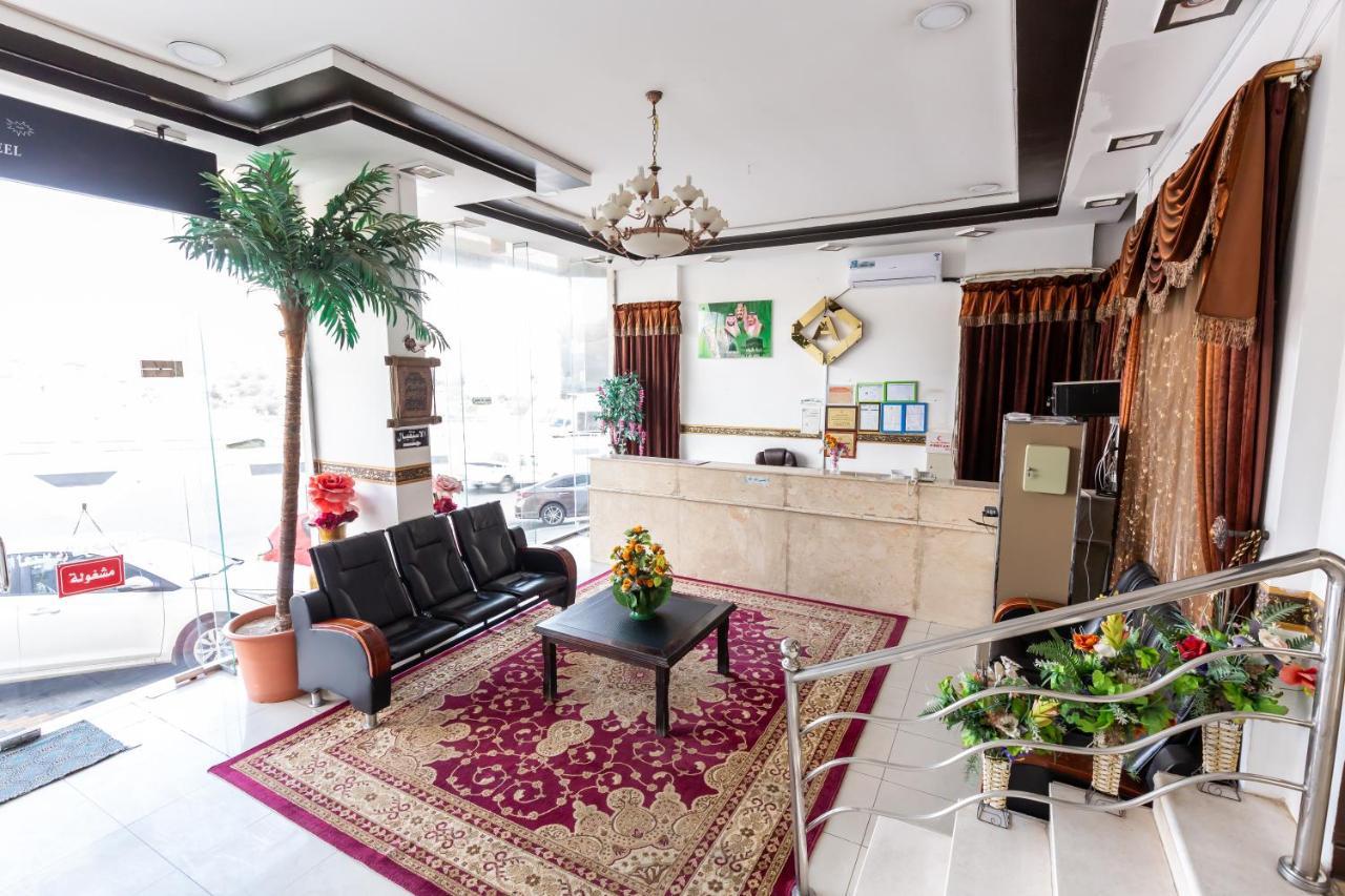 العييري للوحدات السكنية المفروشة الباحة 2 Al Baha Exteriör bild