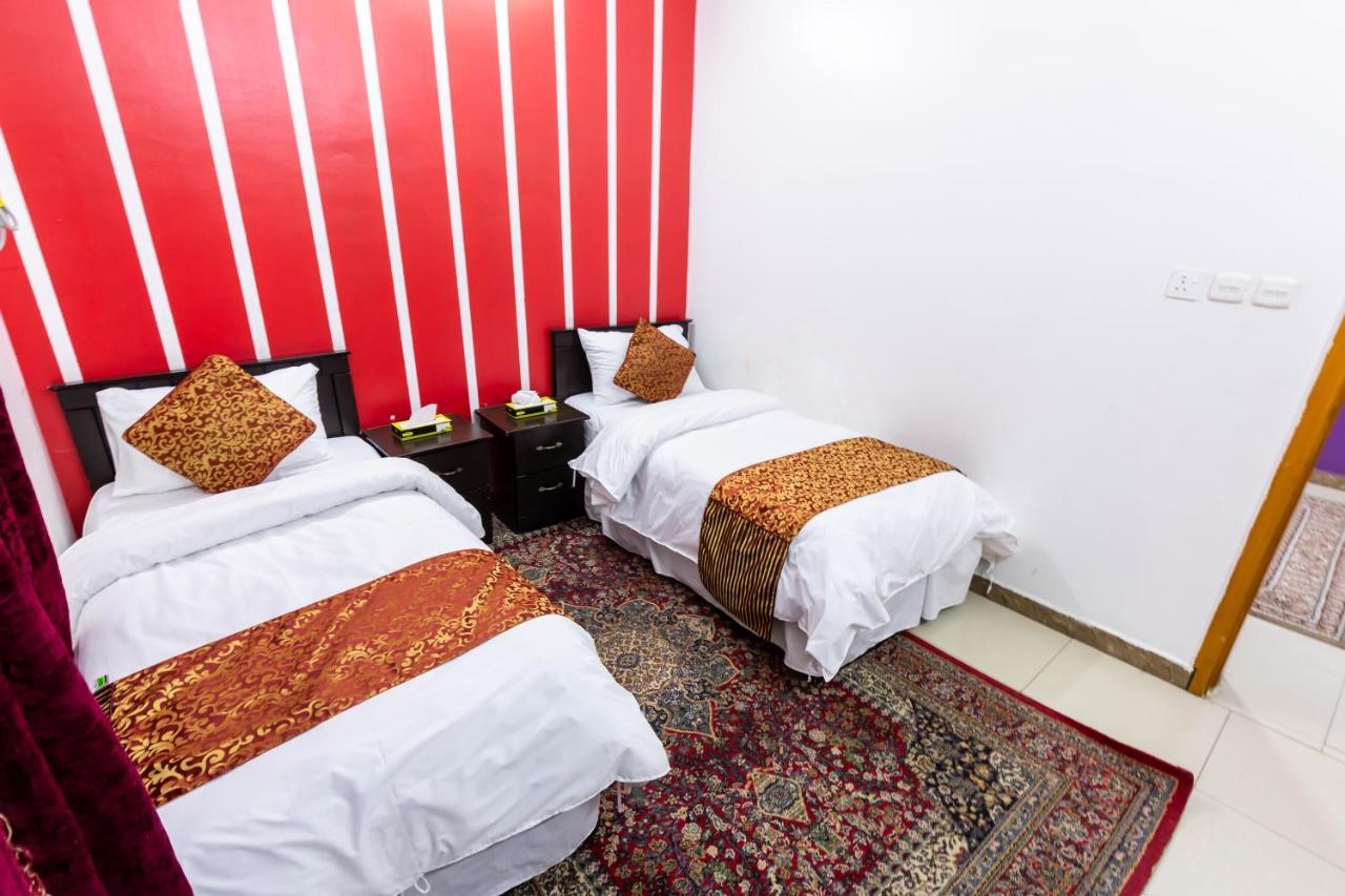 العييري للوحدات السكنية المفروشة الباحة 2 Al Baha Exteriör bild